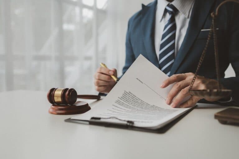 Robert Law Group